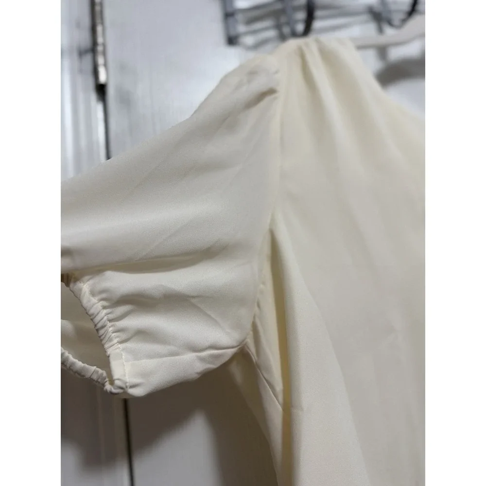 Astr label ivory
